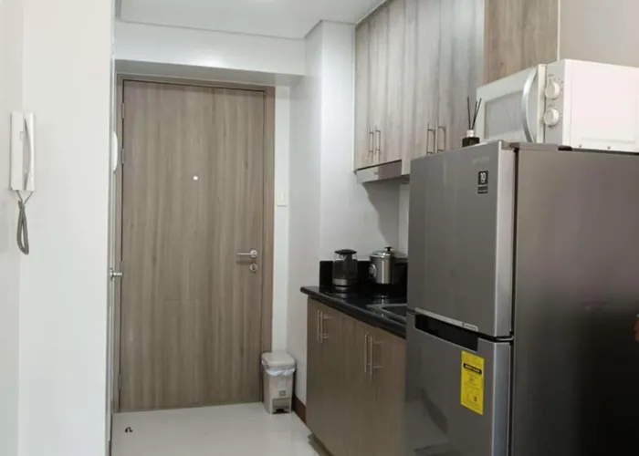アパートホテル Unit 15th Floor Gillian Wyne Staycation Smdc Coast Residences Near Airport, Mall Of And Picc